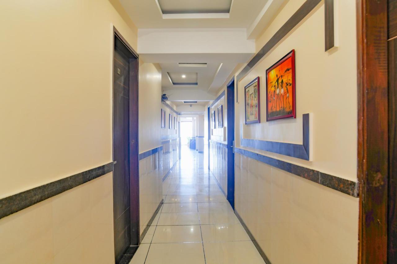 Fabhotel Grand Raj Ιντόρ Εξωτερικό φωτογραφία